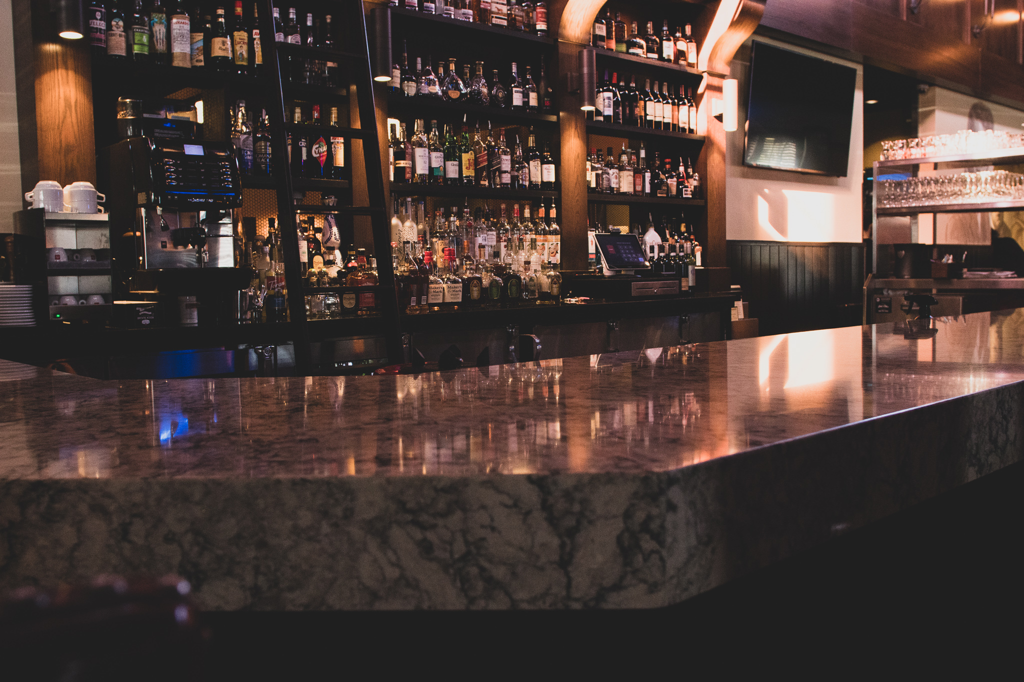 Inside Da Francesco's Ristorante & Bar