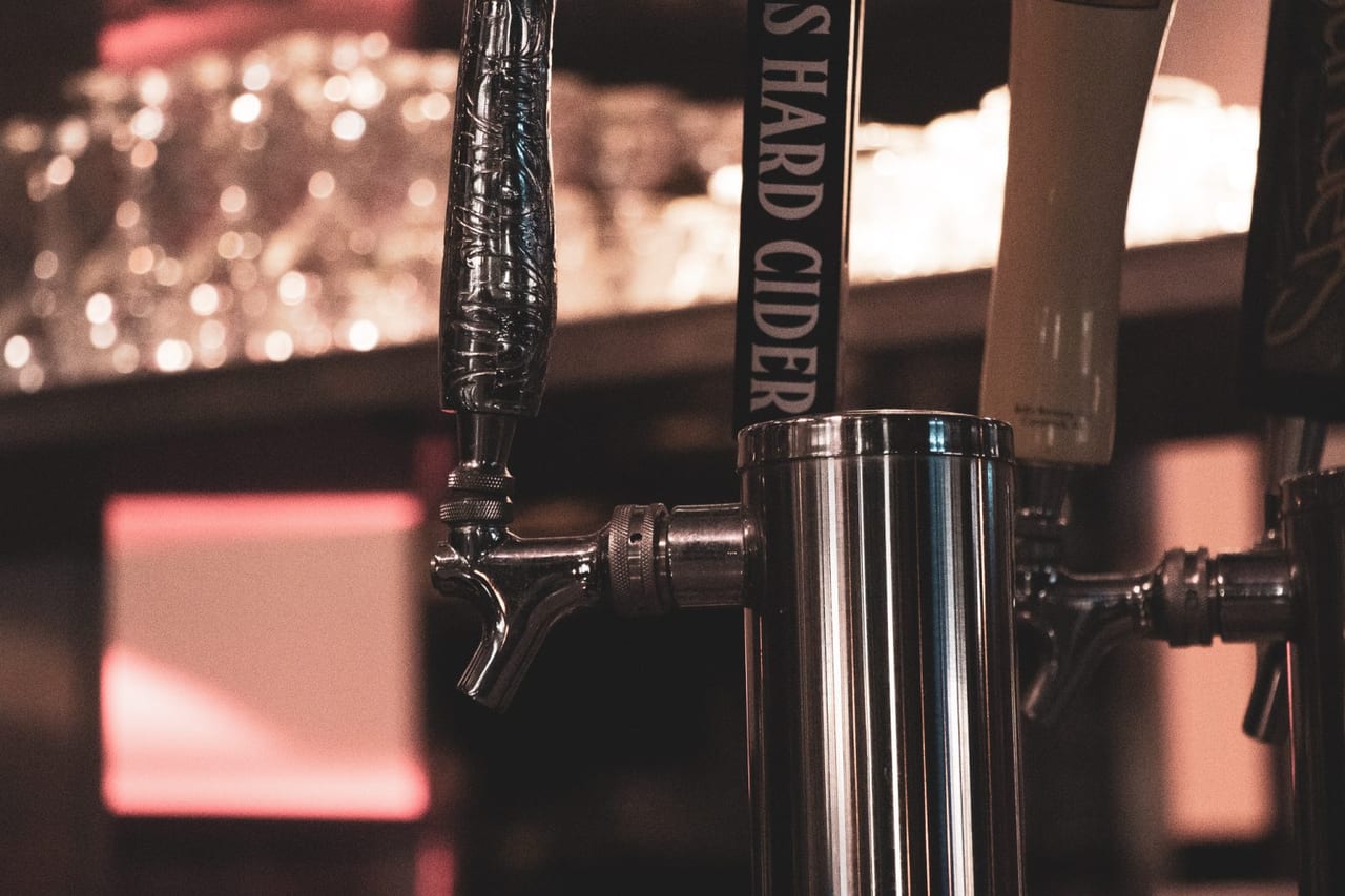 Cold beer poured on draft at the Da Francesco's bar